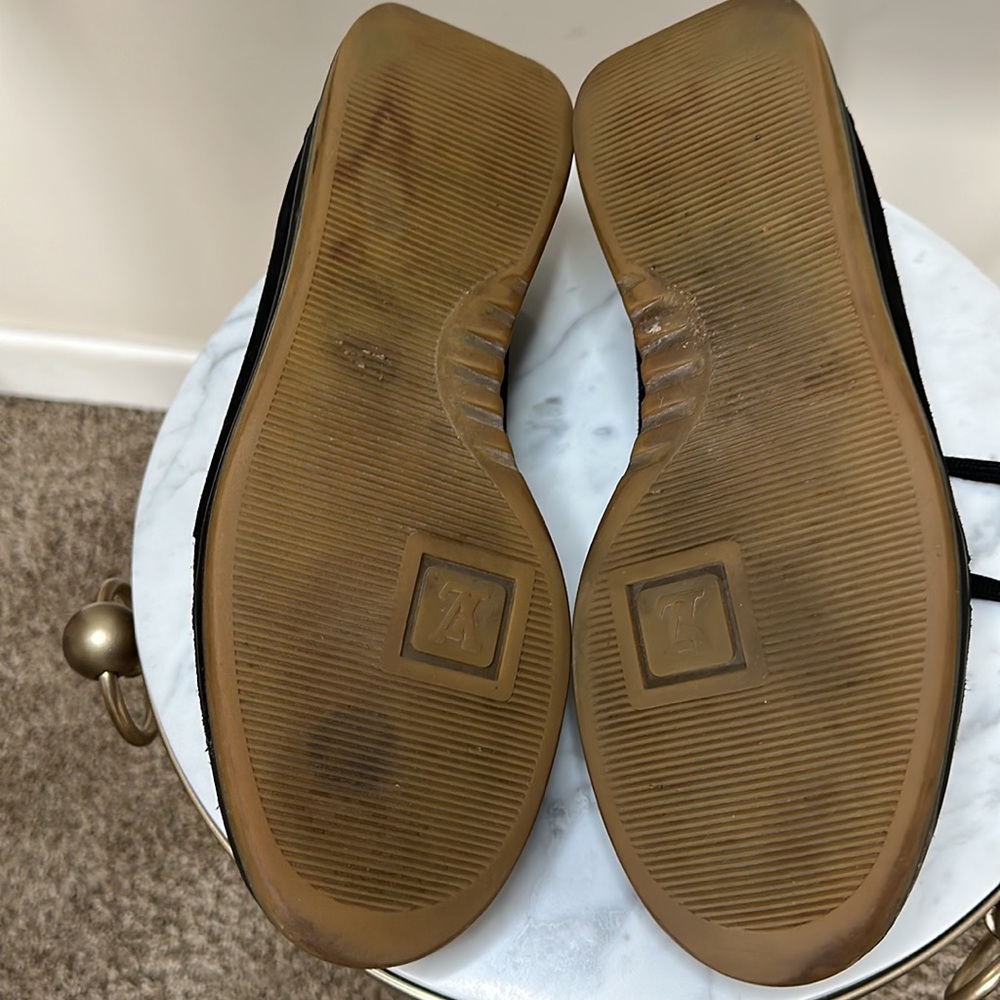 Louis Vuitton Men’s Suede Sport Sneaker - Picture 5 of 8